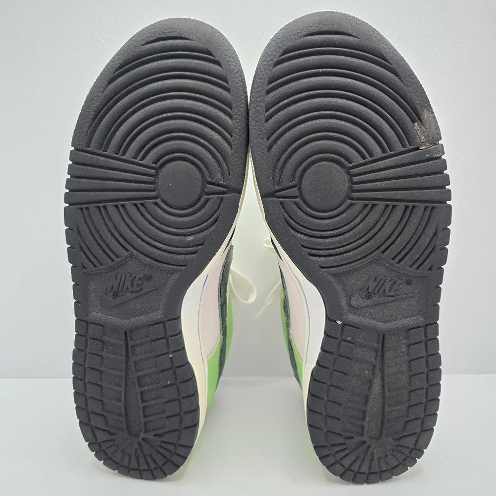 Nike | Y2K distressed Dunks lime hunter green sporty sneakers | MENS 8.5 - Picture 12 of 12